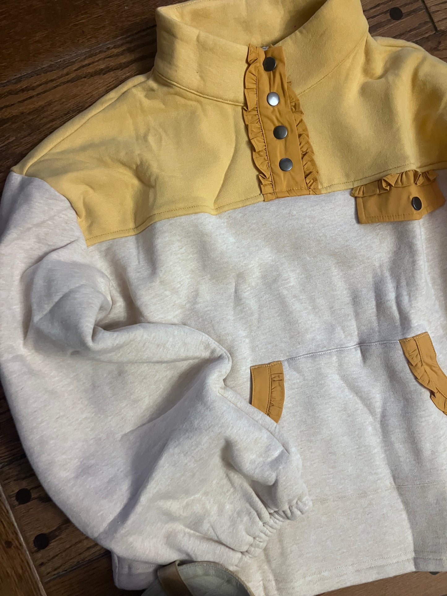 Kayce Pullover