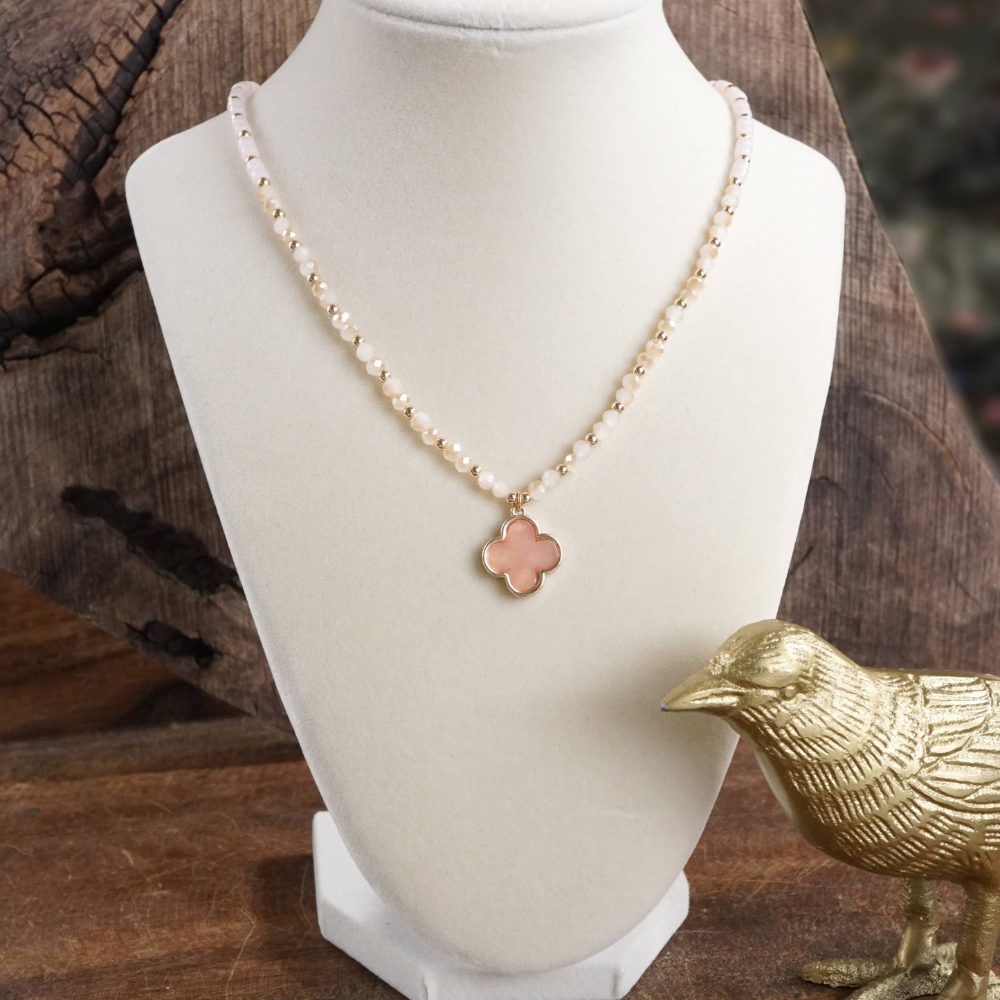 Short Beaded Clover Pendant Necklace