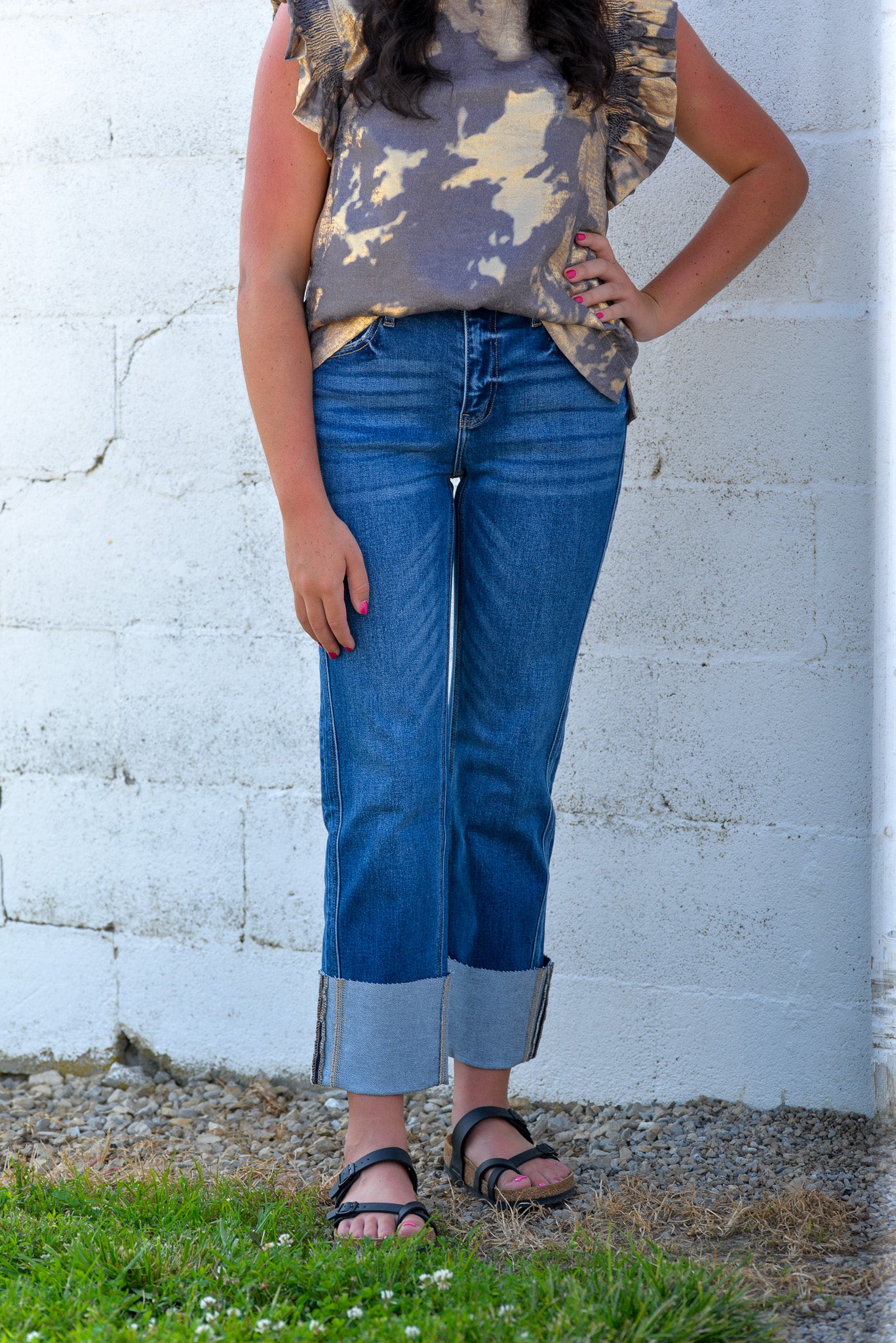 Mid Rise Crop Straight Denim Cuffed