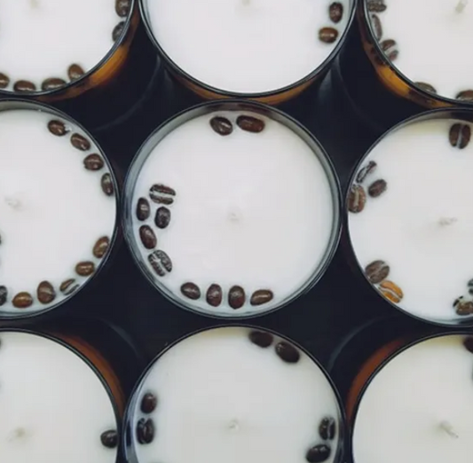 Snickers Frappuccino Candle