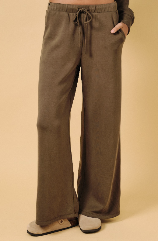 High Waist Pull-On Olive Pants with Pockets