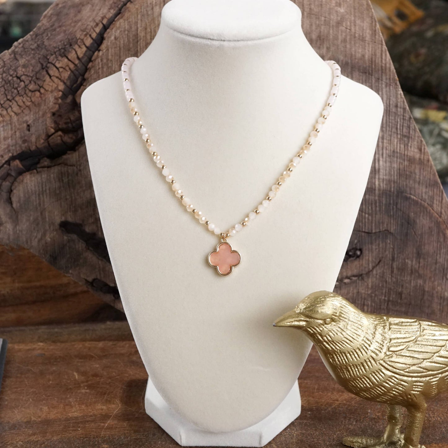 Short Beaded Clover Pendant Necklace