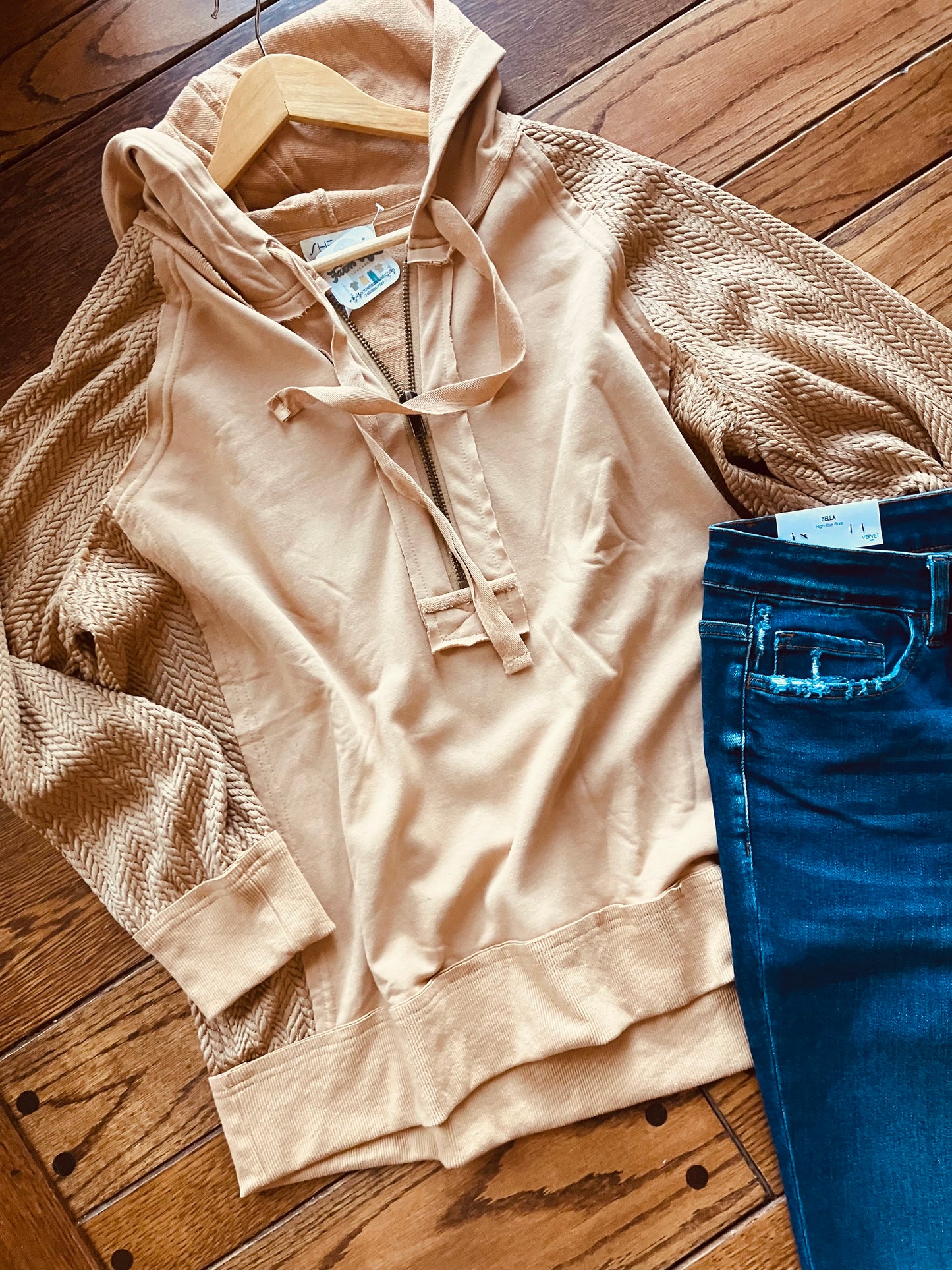 Contrast Sleeve Half Zip Hoodie Plus