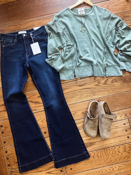 Sage Washed Cotton Raw-Seam Pullover