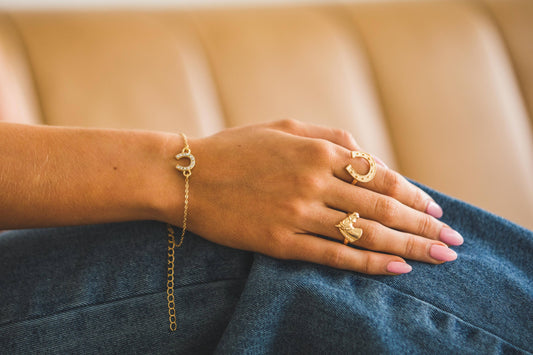 18K Gold Plated Dainty Rhinestone Horseshoe Chain Bracelet