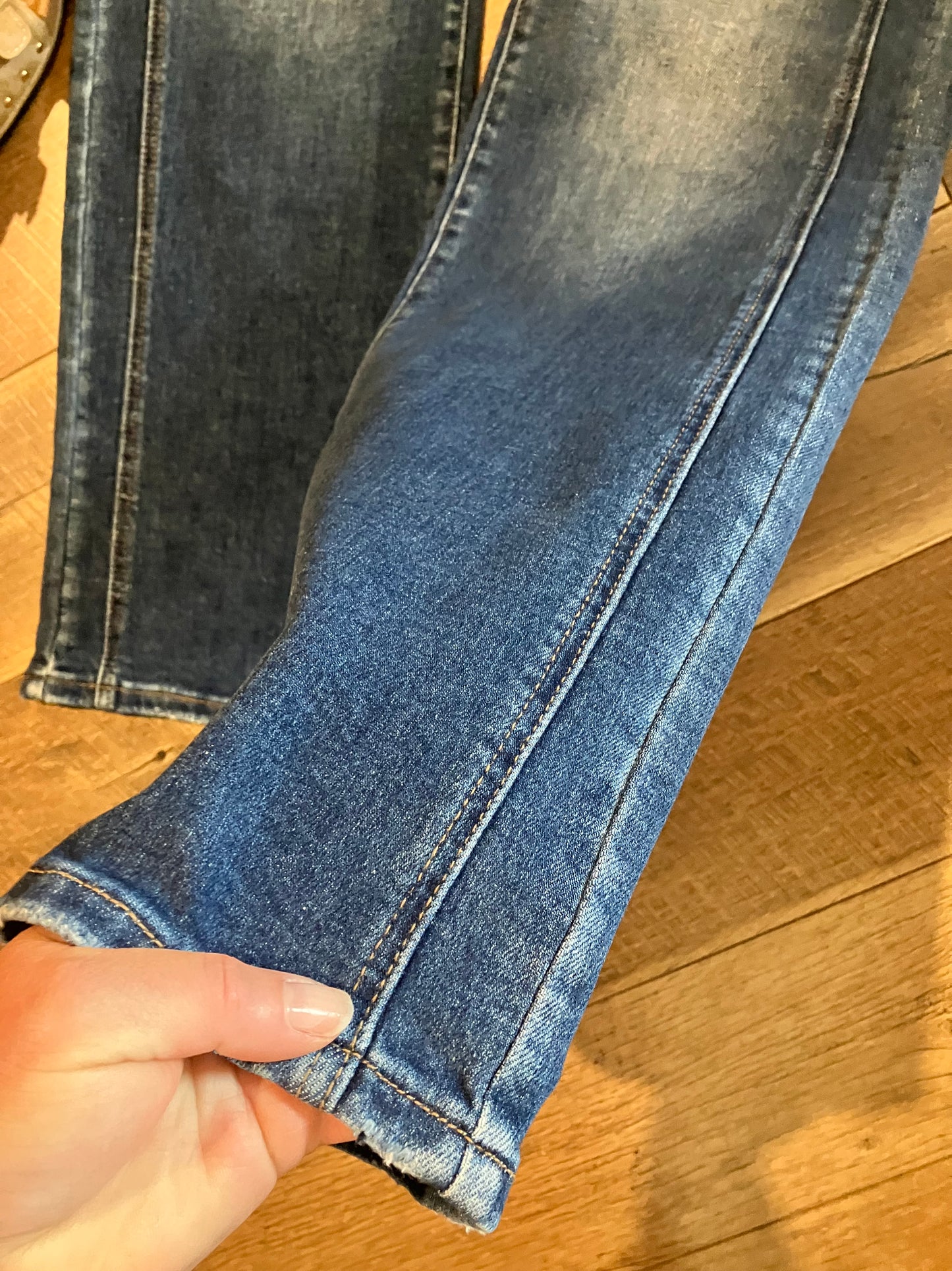 Kolson Mid Rise Straight Leg 33" inseam