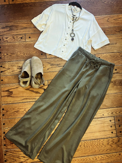 High Waist Pull-On Olive Pants with Pockets