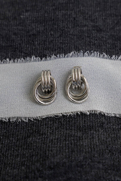 TRINITY KNOT STUDS- SILVER