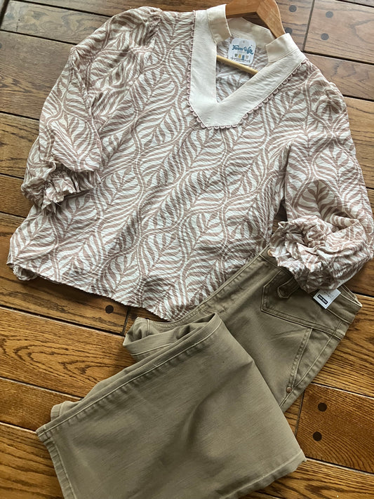 Boho Leaf Print 3/4-Sleeve Top