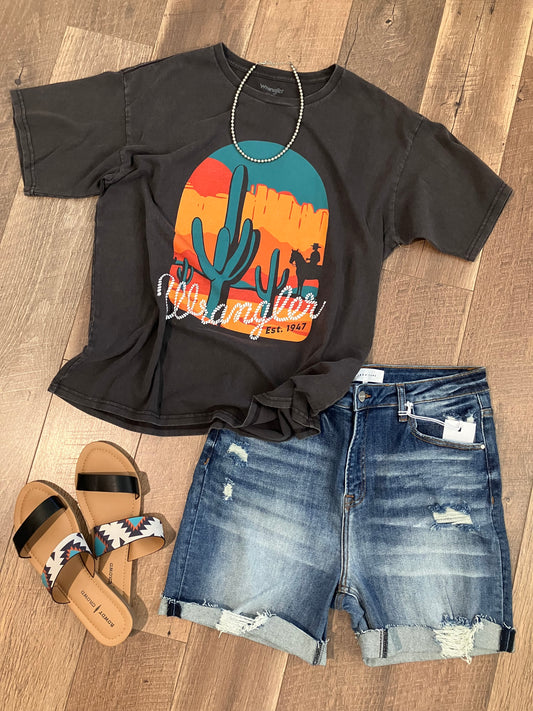 Wrangler Retro® Graphic Tee Cactus Sunset