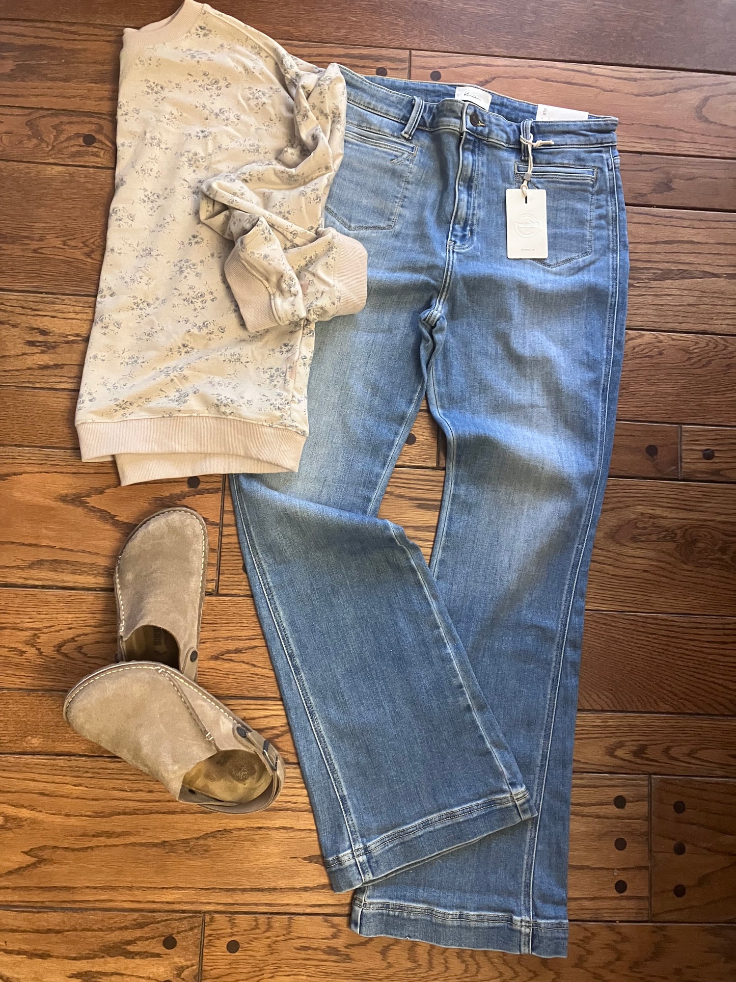 Kan Can Wide Hem Flare 33" Inseam