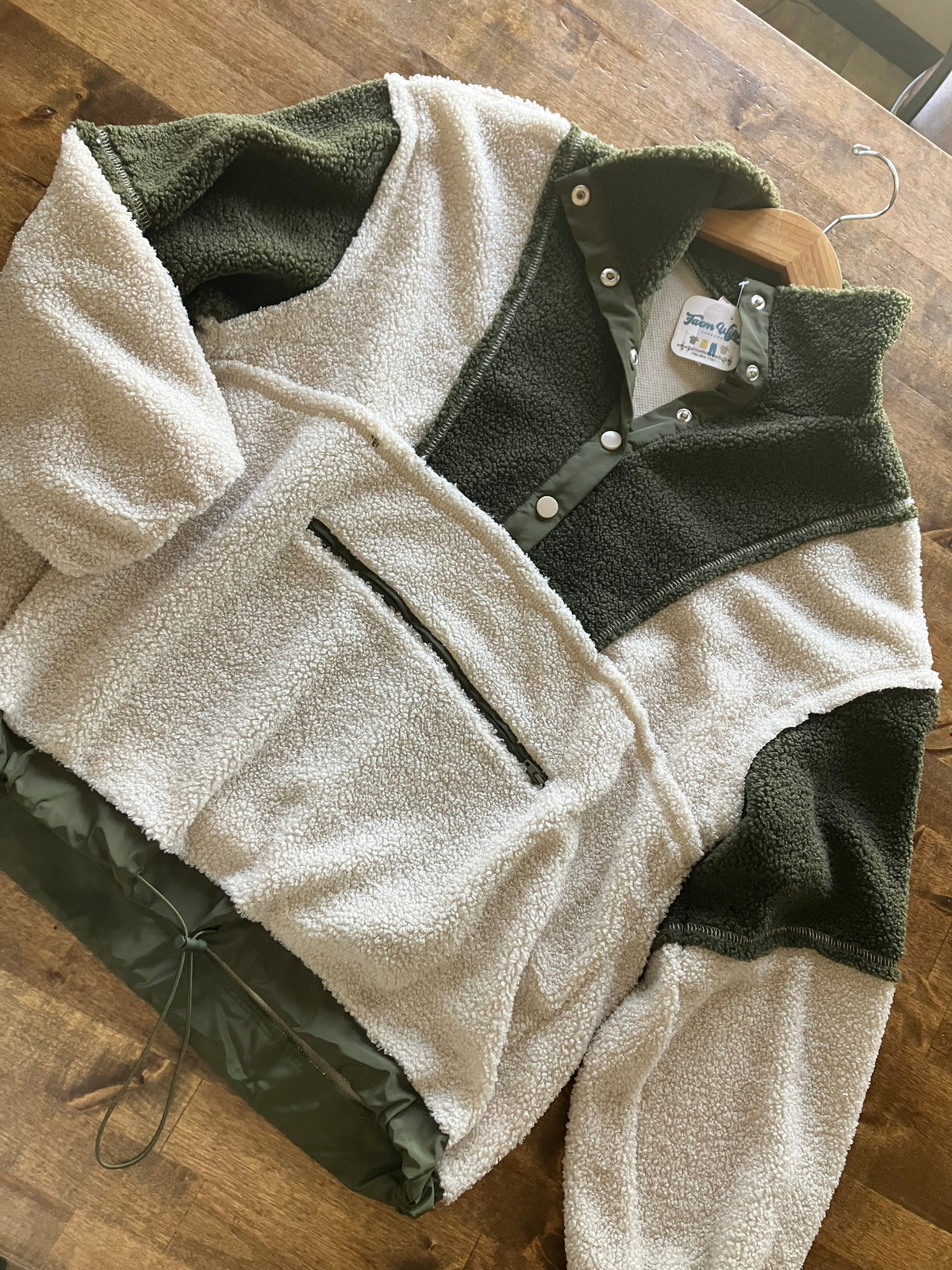 Brushcreek Oatmeal & Olive Color-Block Sherpa Pullover