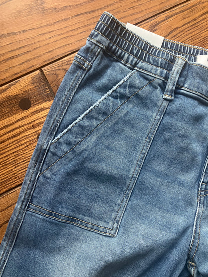 Cropped Denim with Back Elastic Waistband