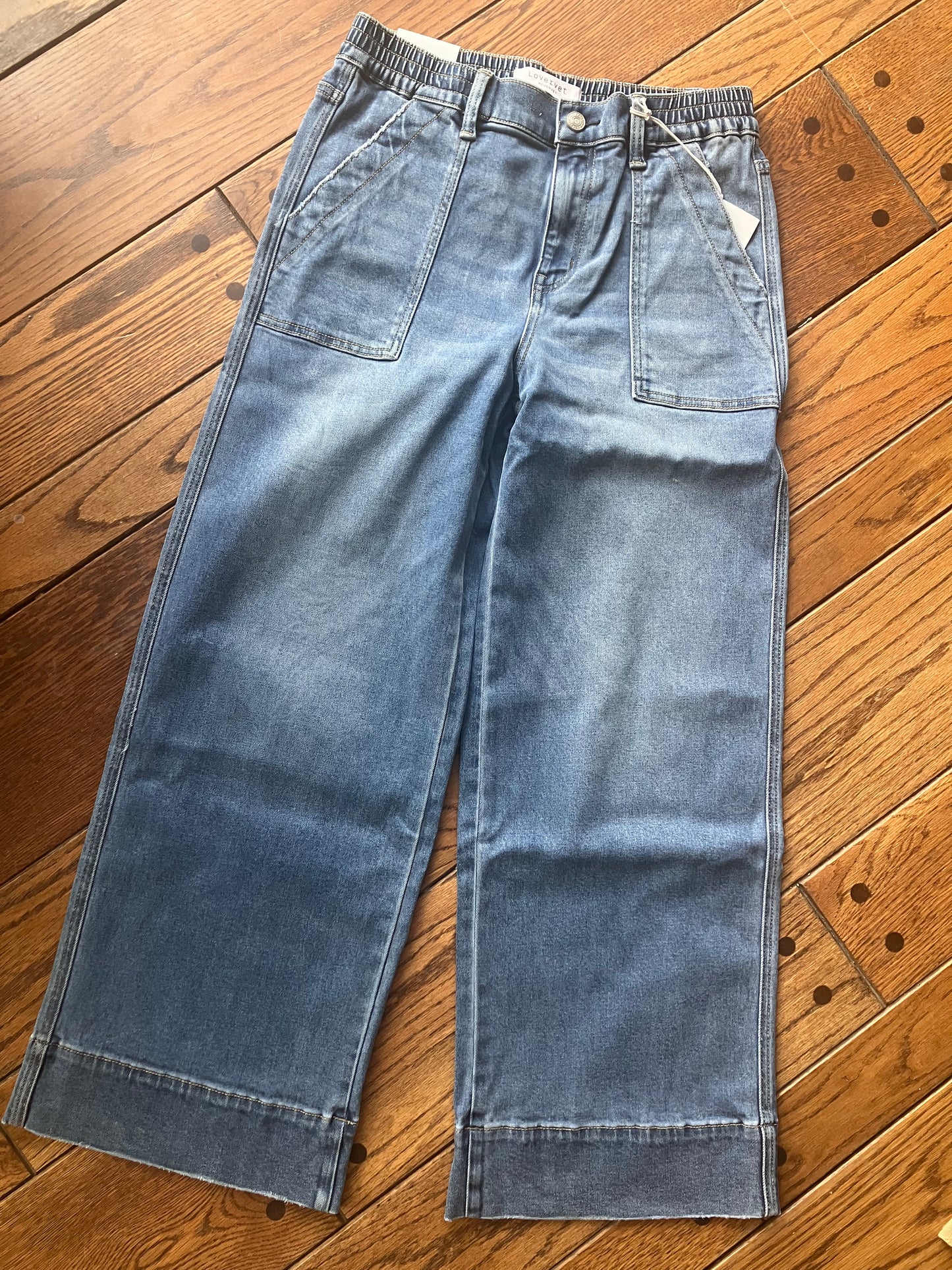 Cropped Denim with Back Elastic Waistband