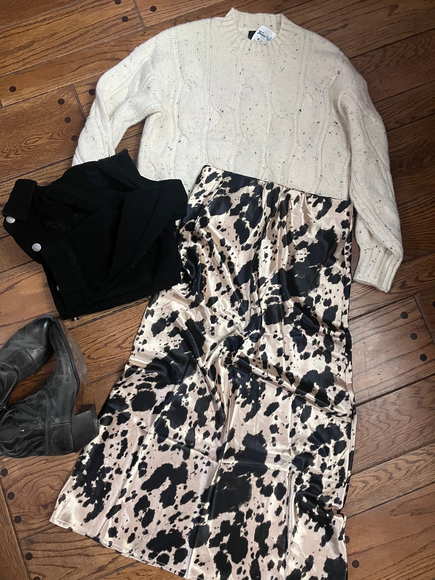 Cow print satin skirt