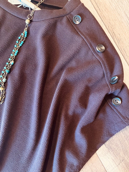 Dark brown ribbed knit short sleeve top with shoulder buttons - LULA