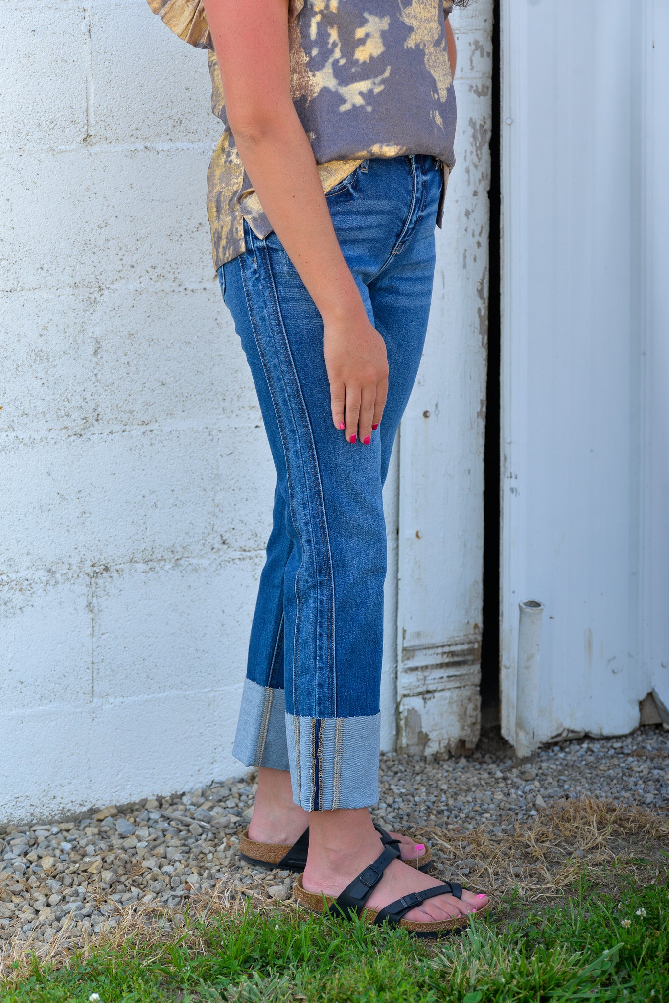 Mid Rise Crop Straight Denim Cuffed