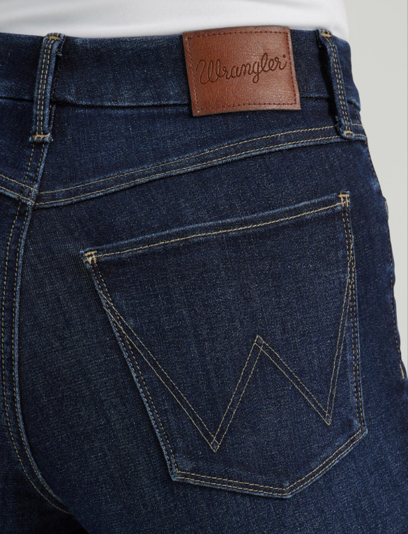 Wrangler® Bespoke Flare Jean - High Rise